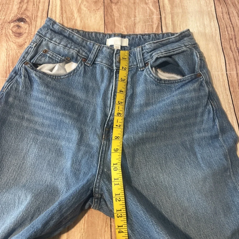 H&M Jeans Women's US 10 Light Wash Straight Flared Leg Stretch